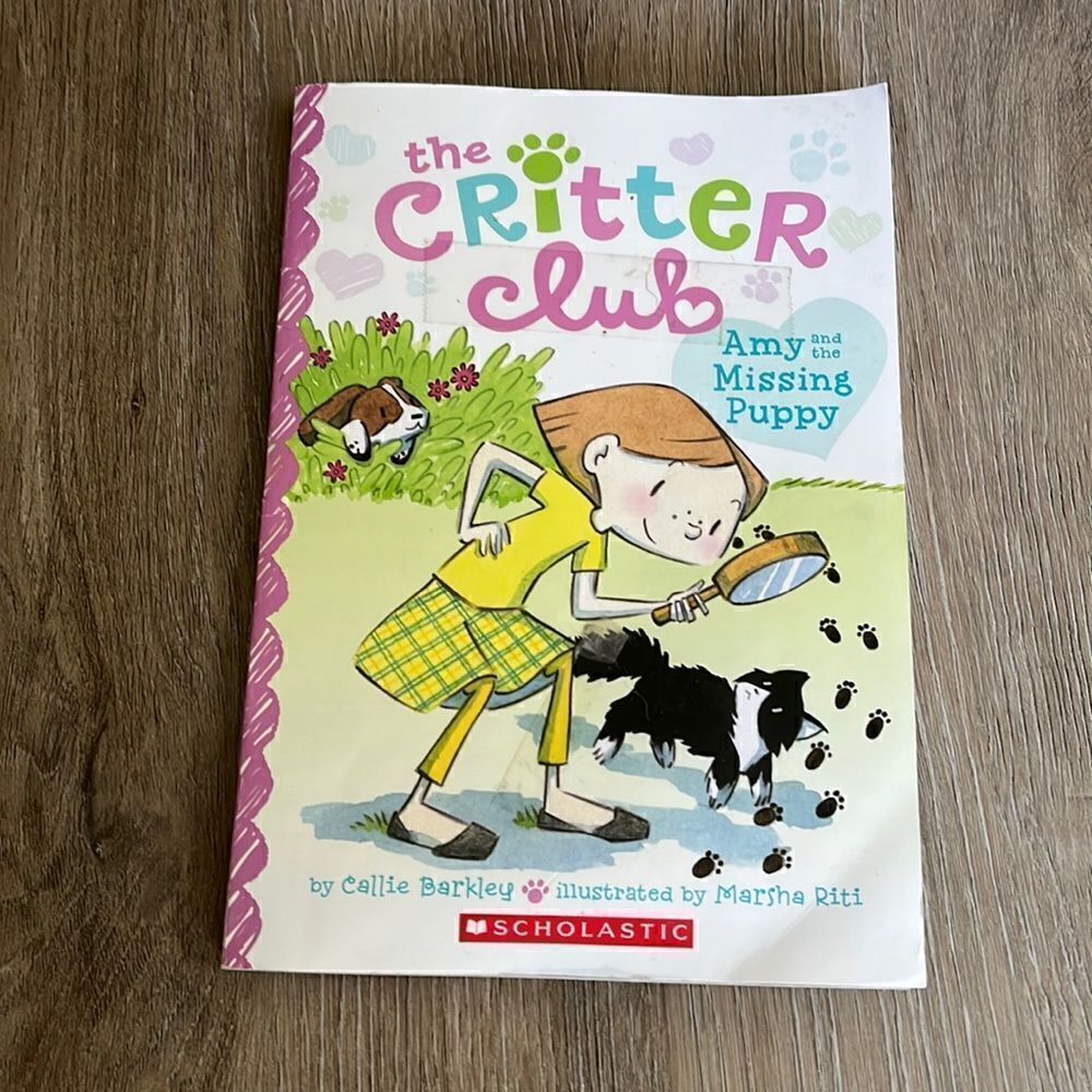The CRITTER CLUB Amy and the Missing Puppy Book by Callie Barkley